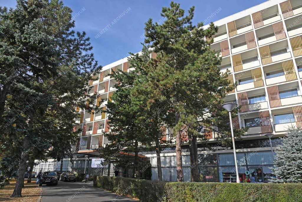 Idegenforgalom - Hajdúszoboszló - Hunguest Hotel Béke 