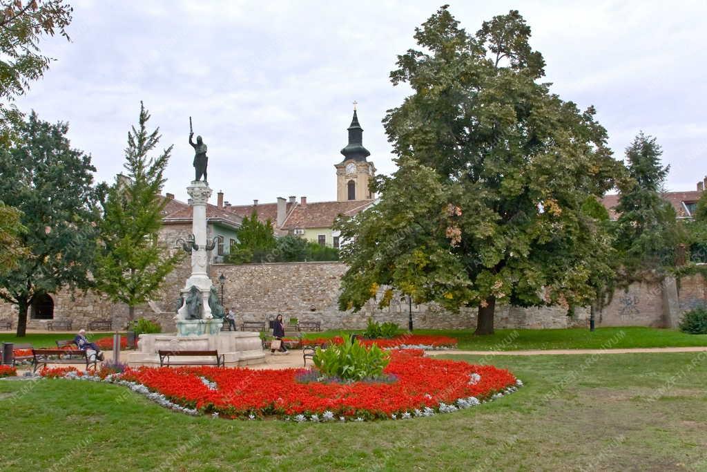 Műalkotás - Székesfehérvár - Püspökkút 