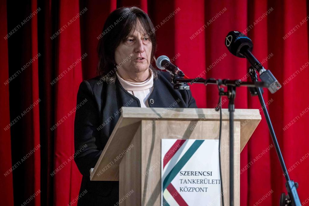 Jótékonysági művészeti gálaműsor Szerencsen