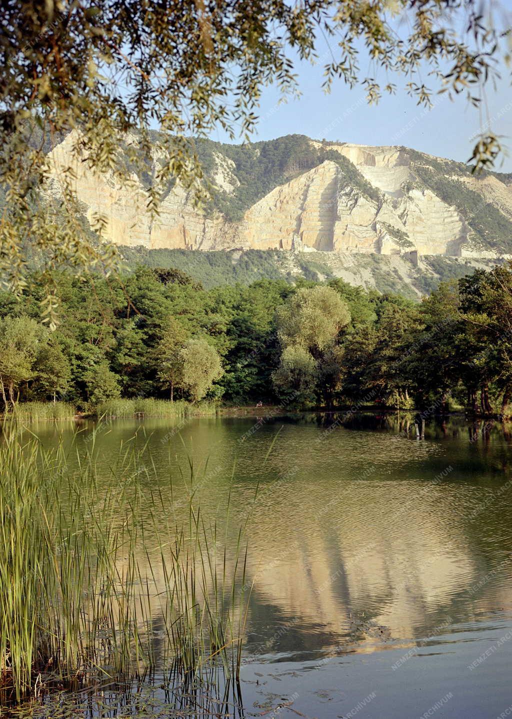 Magyarországi képek - Bélapátfalva