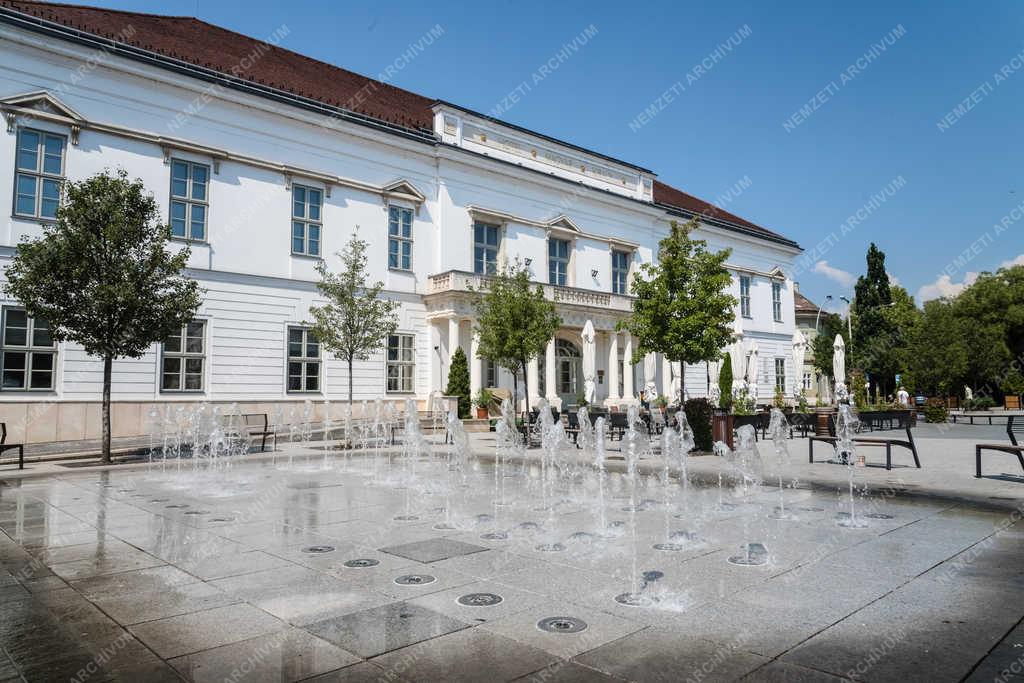 Városkép - Székesfehérvár - Hotel Magyar Király épülete