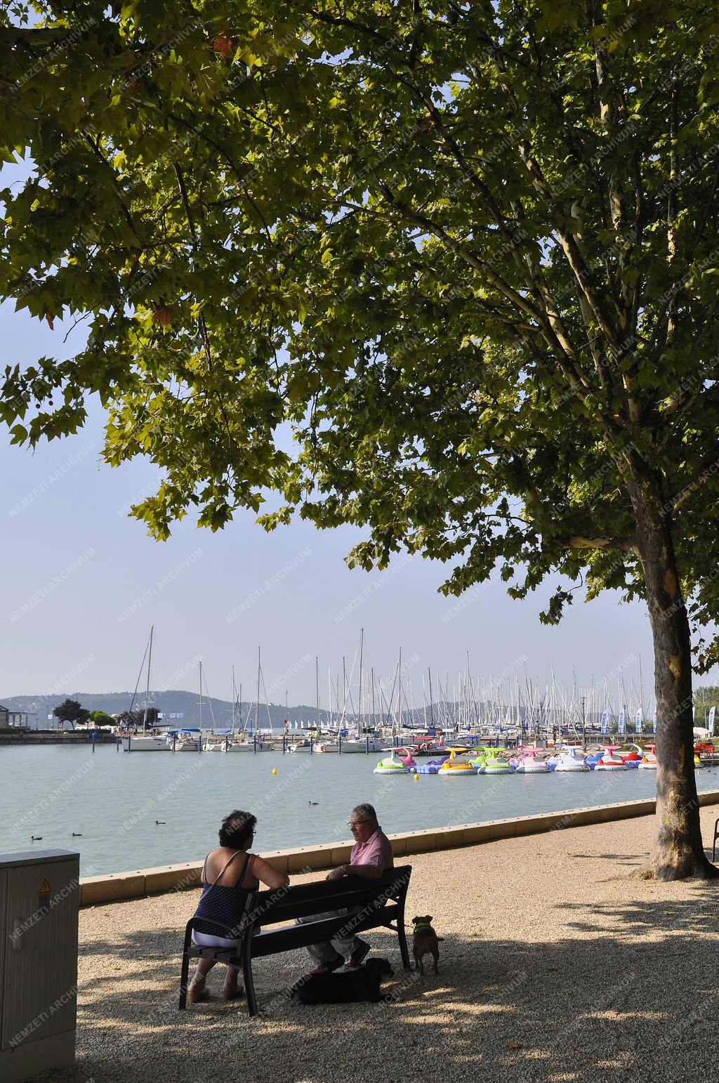 Városkép - Balatonfüred - Tagore sétány