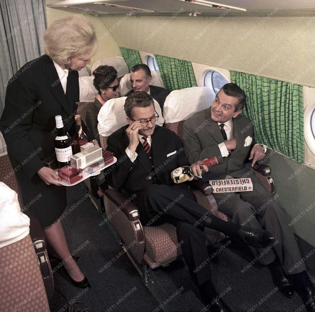 Légi közlekedés - Malév reklámfotó