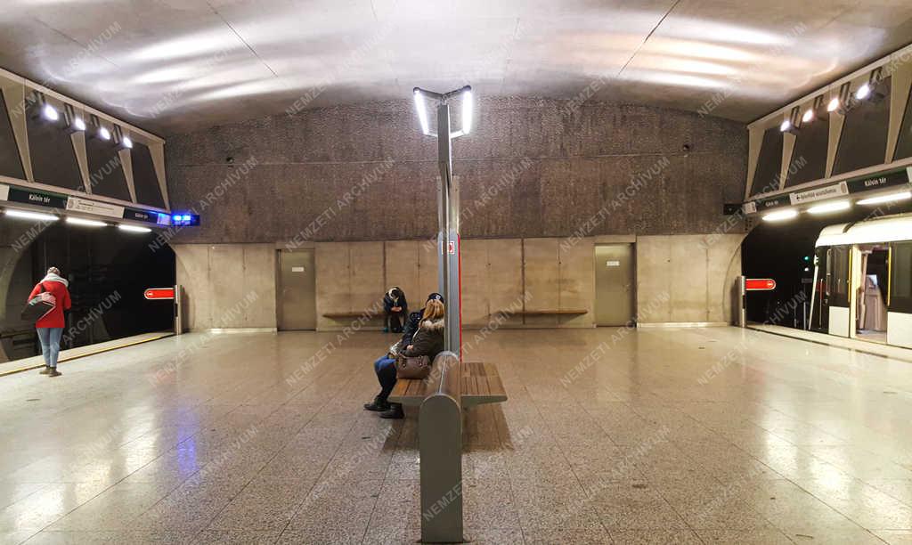 Közlekedés - Budapest - Kálvin téri metróállomás