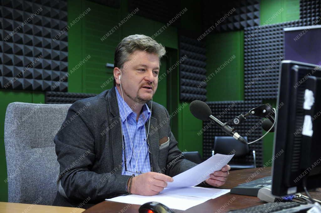 Rádió - Kossuth - Napközben című műsor