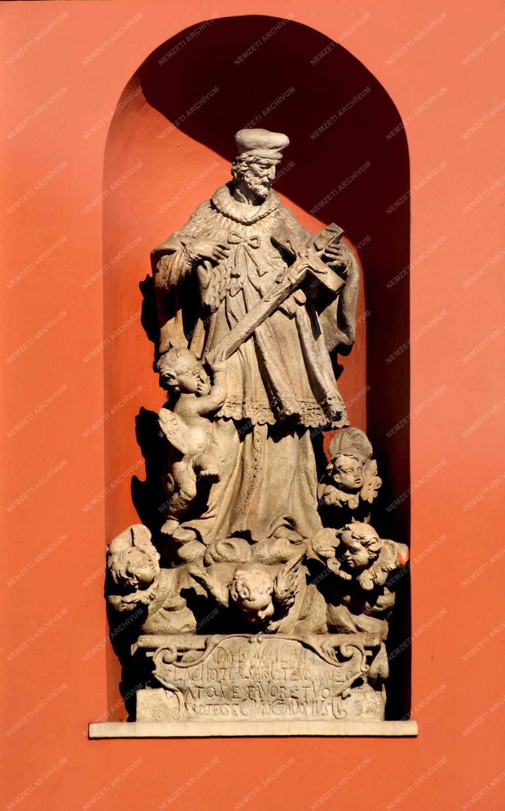 Kultúra - Barokk szobor - Nepomuki Szent János