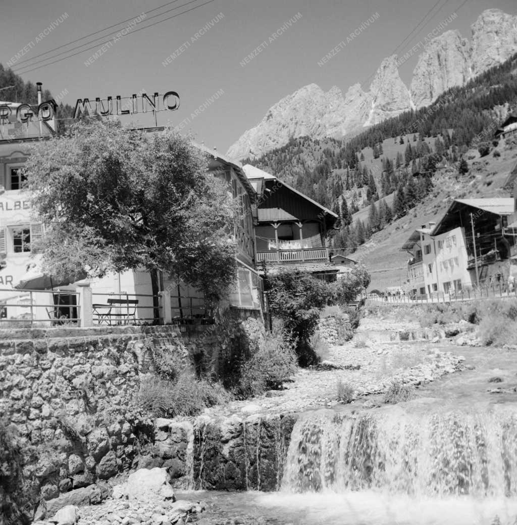 Tájkép - Olaszország - Moena település