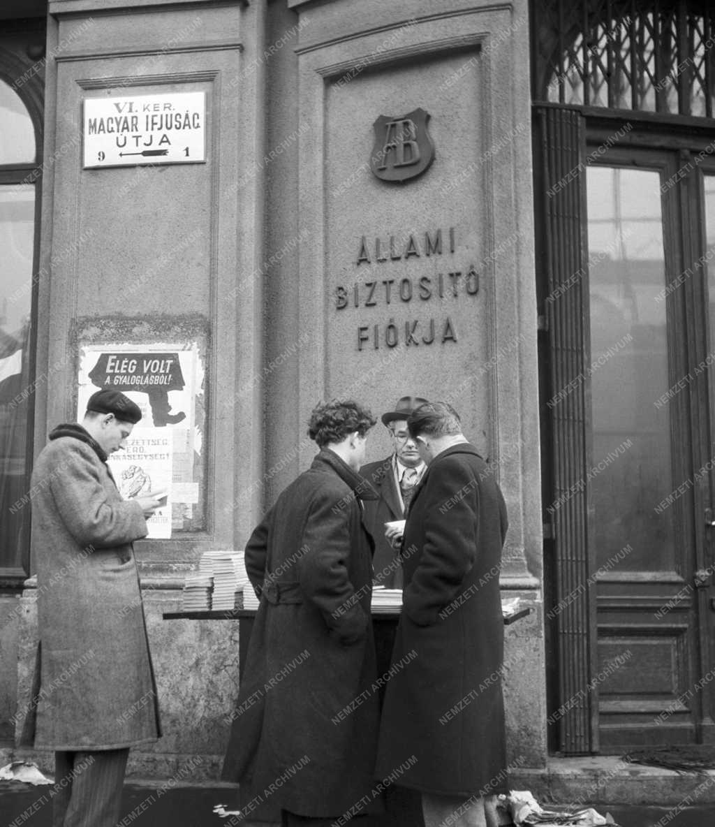 Városkép - Budapest - Magyar Ifjúság útja