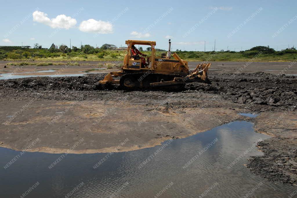 Trinidad és Tobago - La Brea - Aszfalt-tó