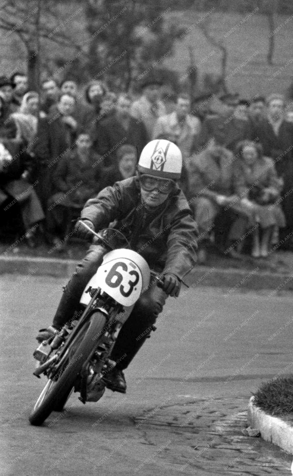Sport - Motorverseny