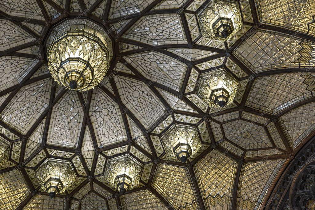 Városkép - Idegenforgalom - Párisi Udvar Hotel és Passage Budapest 