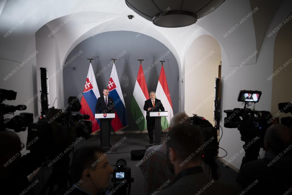 Orbán Viktor fogadta a szlovák parlament elnökét