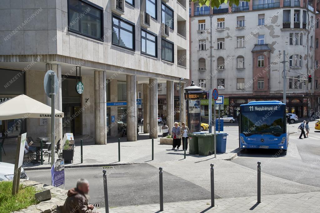 Városkép - Budapest - Margit körút