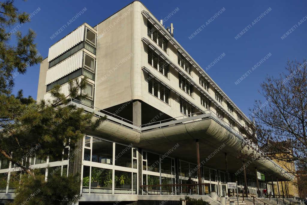 Felsőoktatás - Budapest - Az Edutus Egyetem fővárosi épülete
