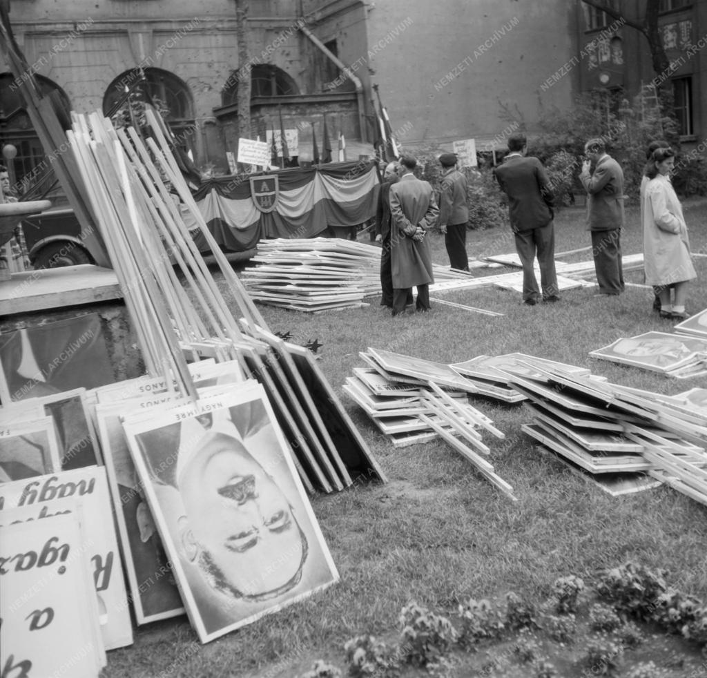 Ünnep - Május 1. - Kellékek