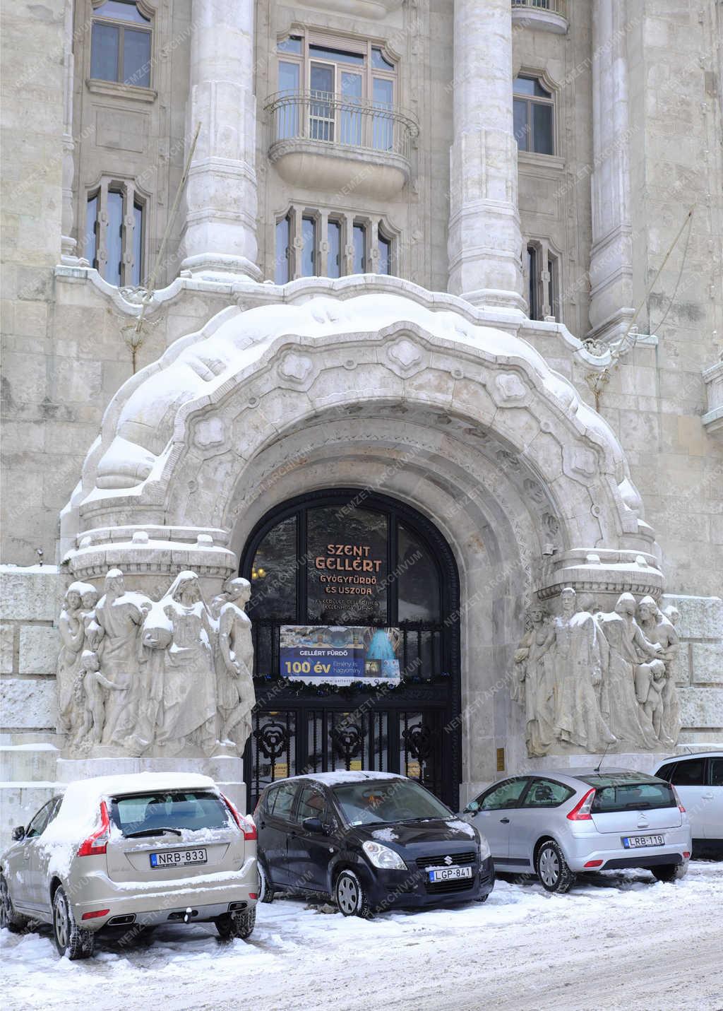 Időjárás - Budapest - A havas Gellért fürdő 