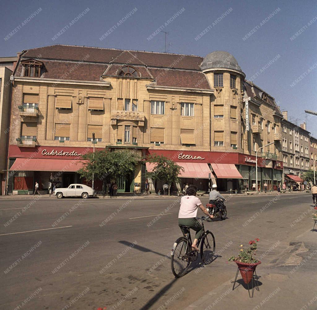 Városkép - Nagykanizsa - Szabadság tér