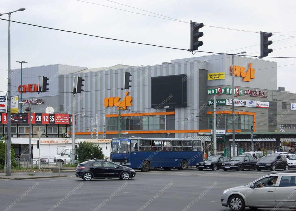 Budapest - Sugár üzletközpont