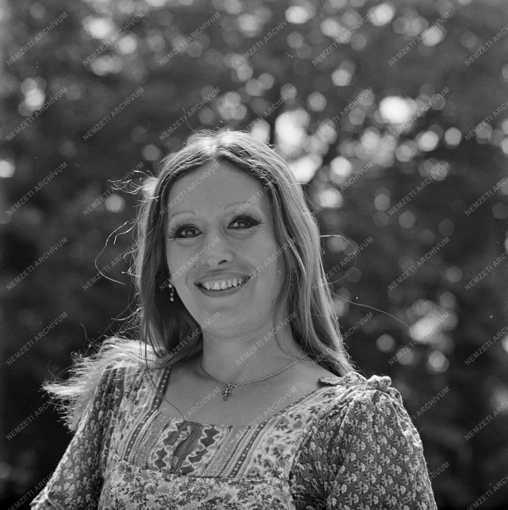 Kultúra - Színház - Drahota Andrea