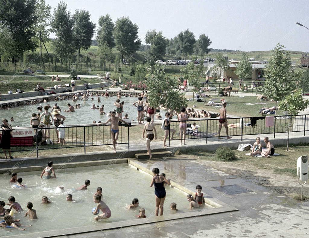 Szabadidő - Zalakarosi Gyógy- és Strandfürdő