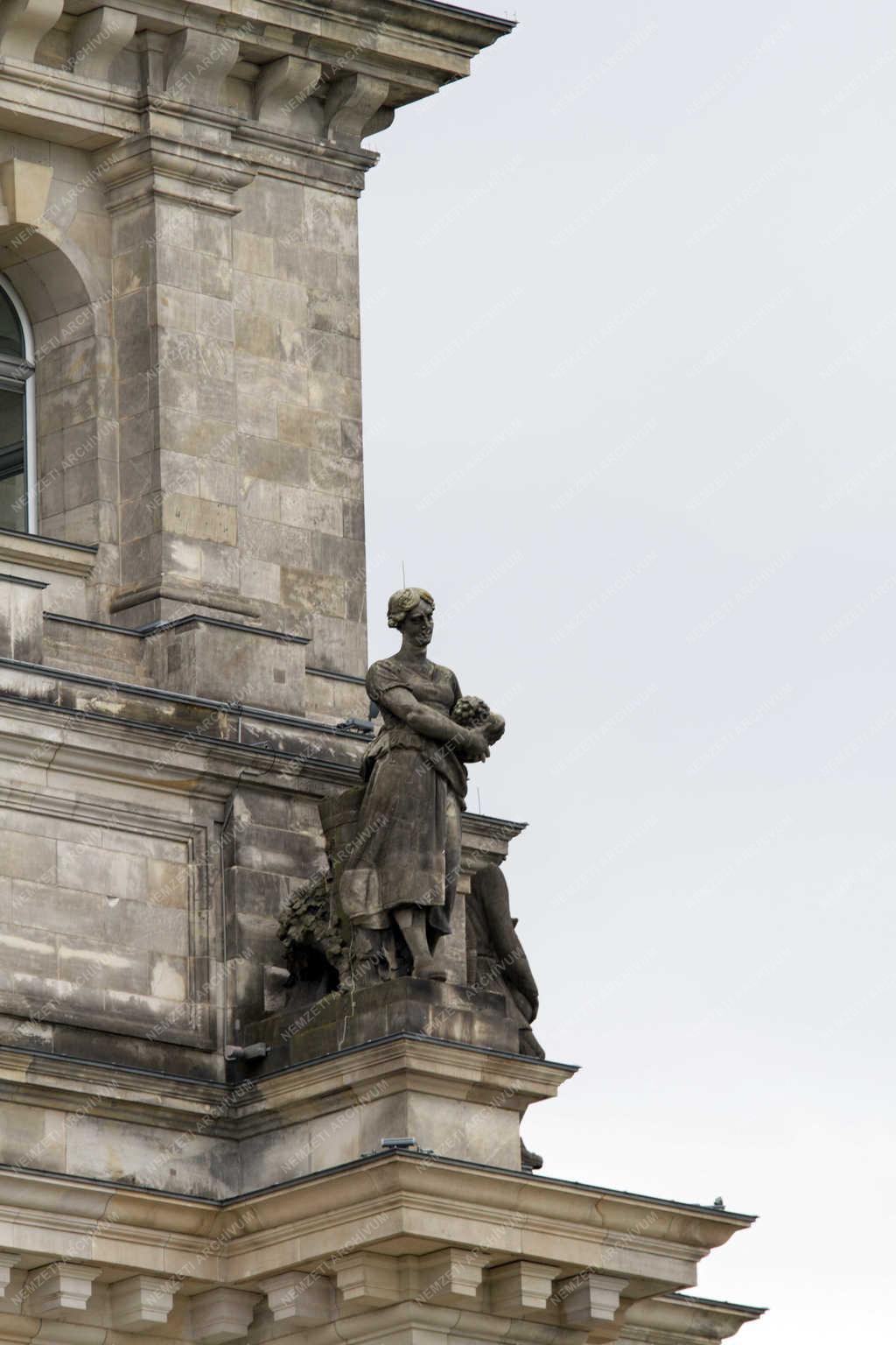 Városkép - Berlin - A Reichstag épülete 