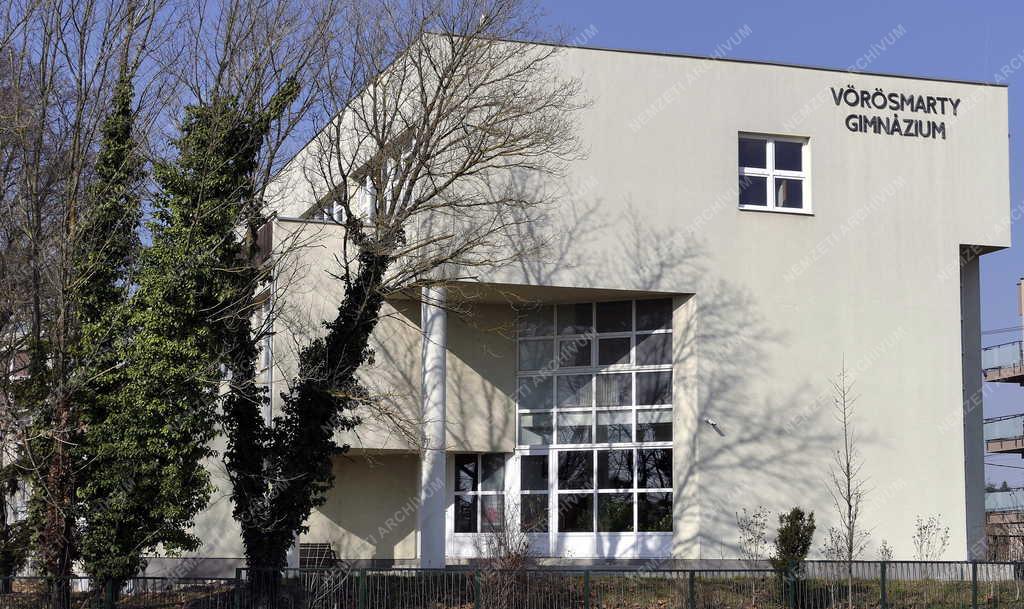 Városkép - Érd - Vörösmarty Mihály Gimnázium