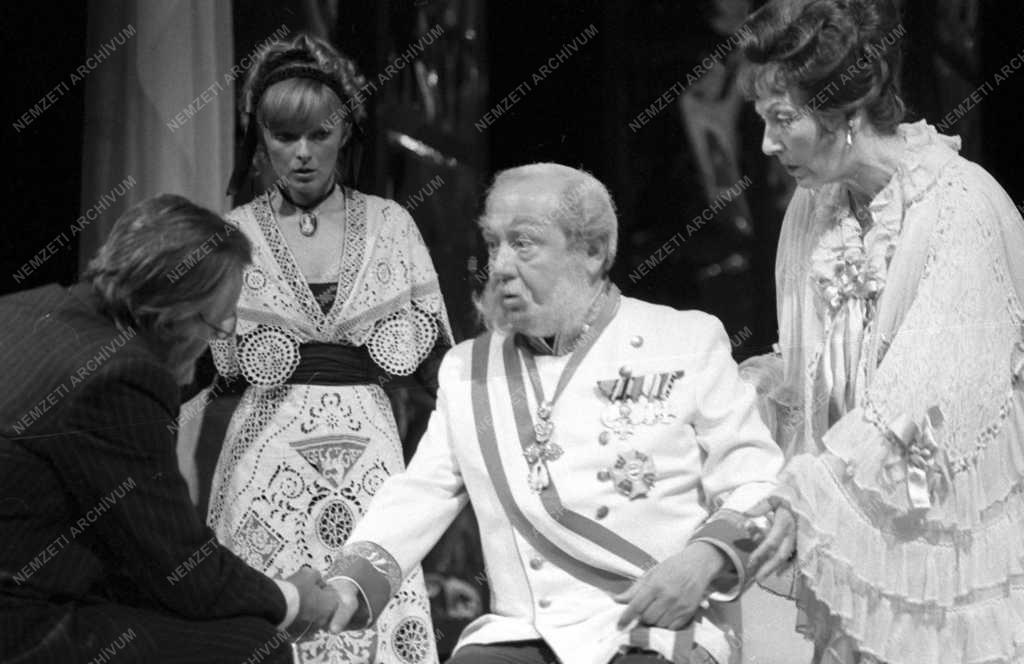 Kultúra - Színház - Hubay Miklós: Freud, az álomfejtő álma