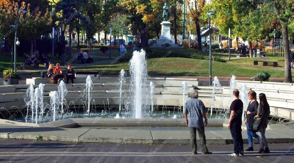 Városkép - Szeged - A Dugonics tér