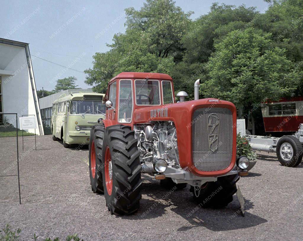 Kiállítás - Budapesti Nemzetközi Vásár