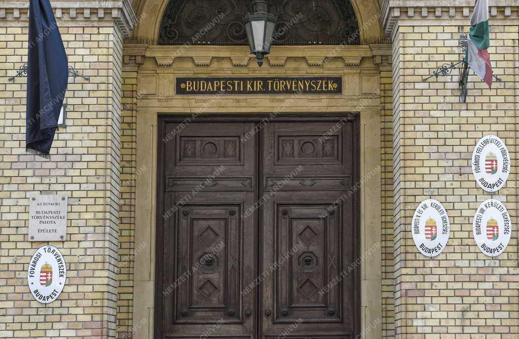 Városkép -  Fővárosi Törvényszék