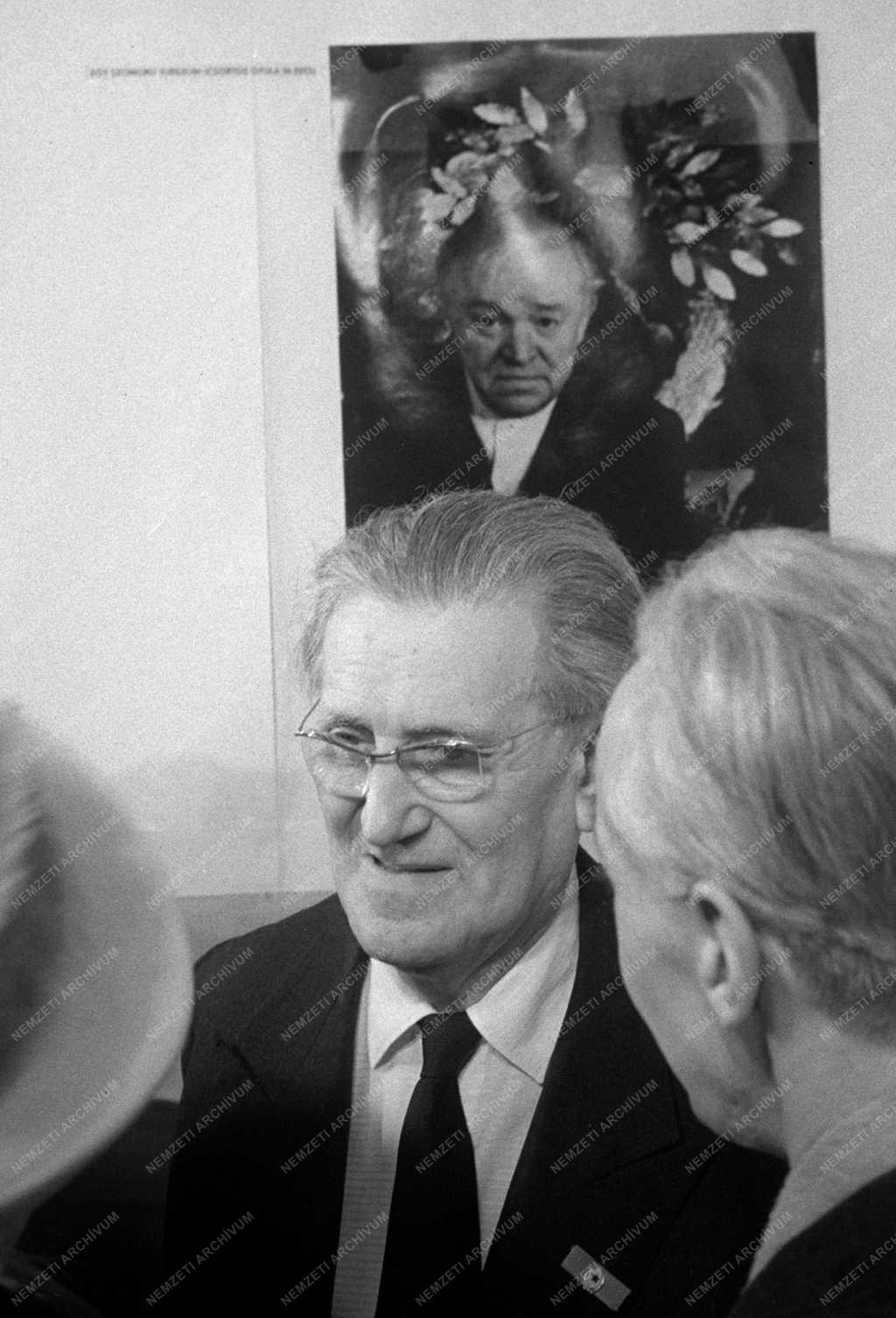 Kultúra - Kiállítás - Escher Károly kiállítása