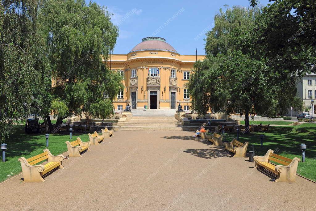 Városkép - Déri Múzeum
