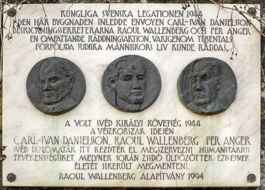 Emléktábla - Budapest - Svéd diplomaták emléktáblája