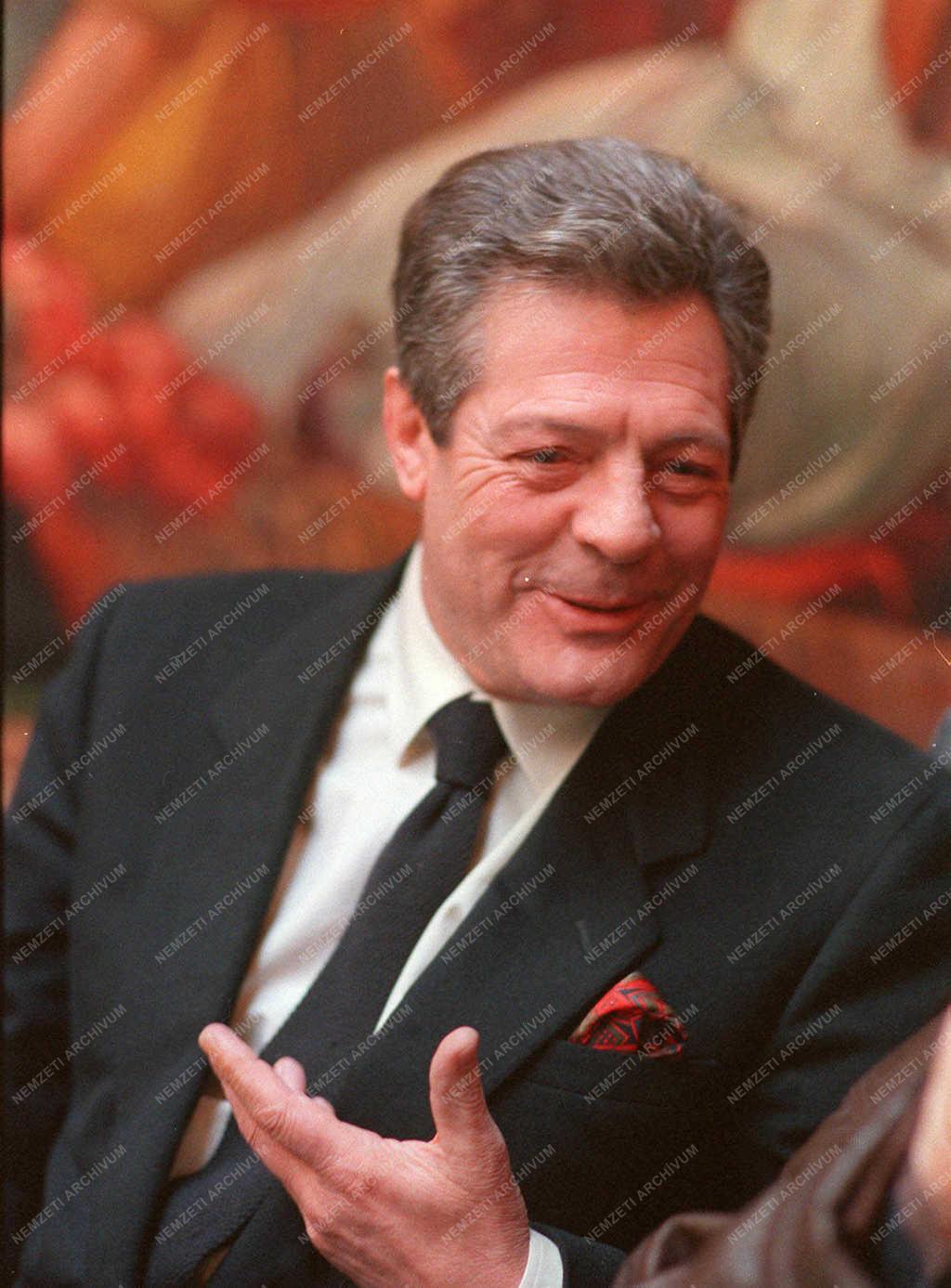 Marcello Mastroianni olasz filmszínész