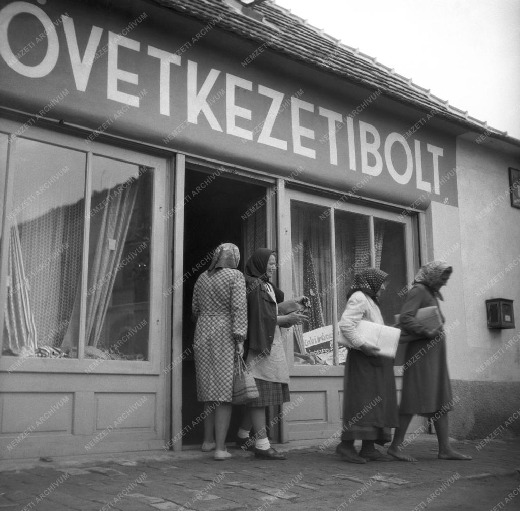 Mezőgazdaság - Földműves-szövetkezet a Dunántúlon