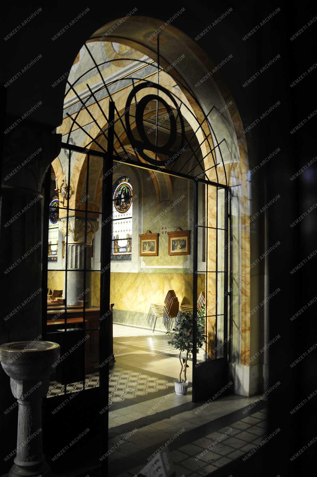 Egyház - Budapest - Felújították az angyalföldi Szent Mihály-templomot