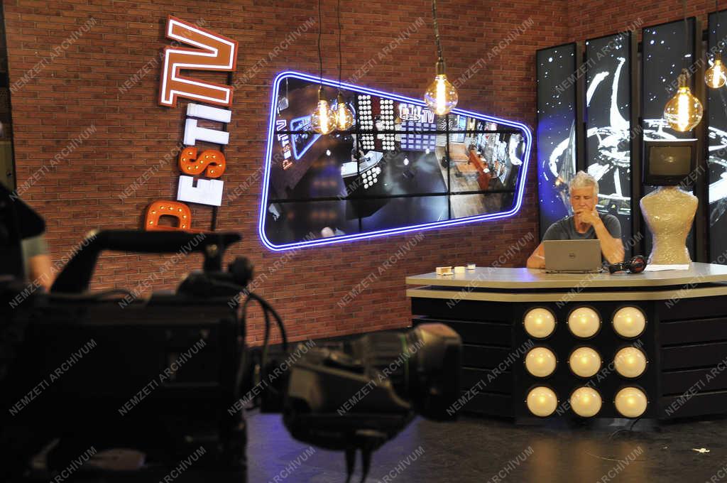 Média - Budapest - Ősszel indul a Pesti TV