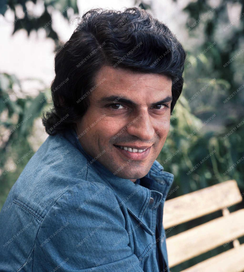 Színház - Sztankay István