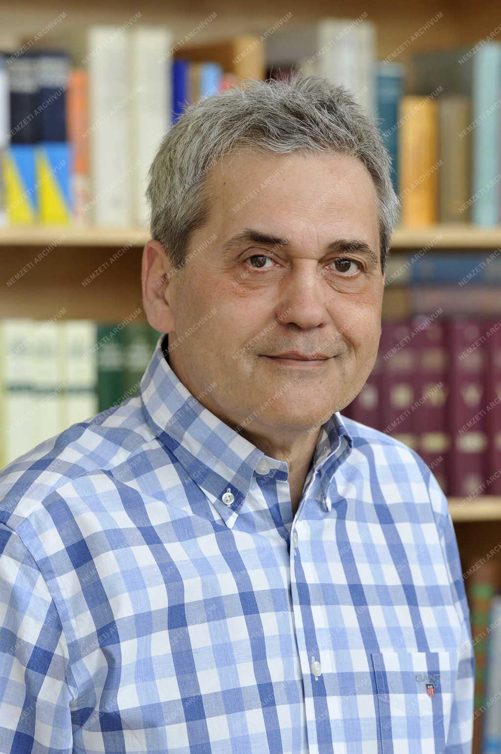 Kultúra - Televízió - Ma reggel - Obersovszky Péter