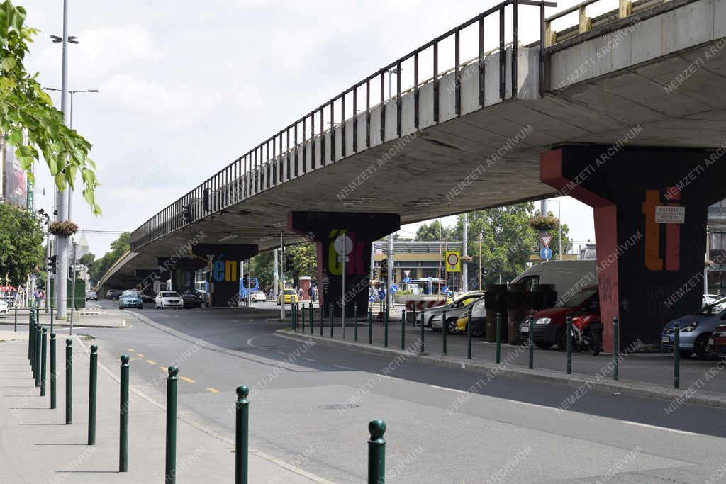 Közlekedés - Budapest - Nyugati téri felüljáró