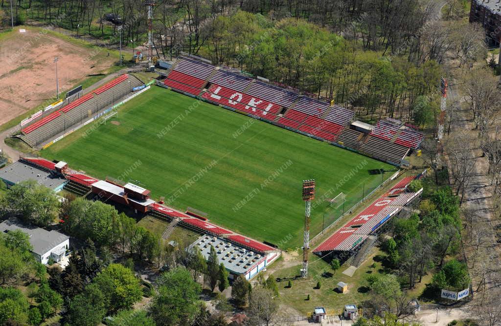 Debrecen - Stadion az Oláh Gábor utcában