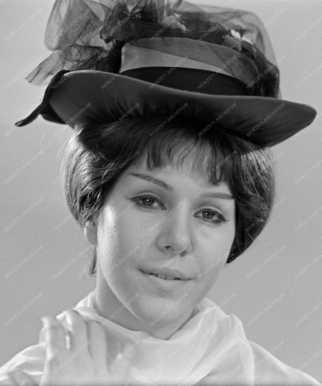 Kultúra - Tóth Judit színésznő