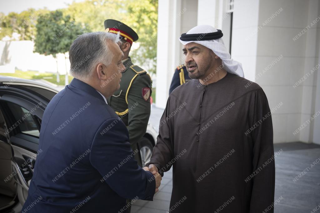 Orbán Viktor az Egyesült Arab Emírségekben