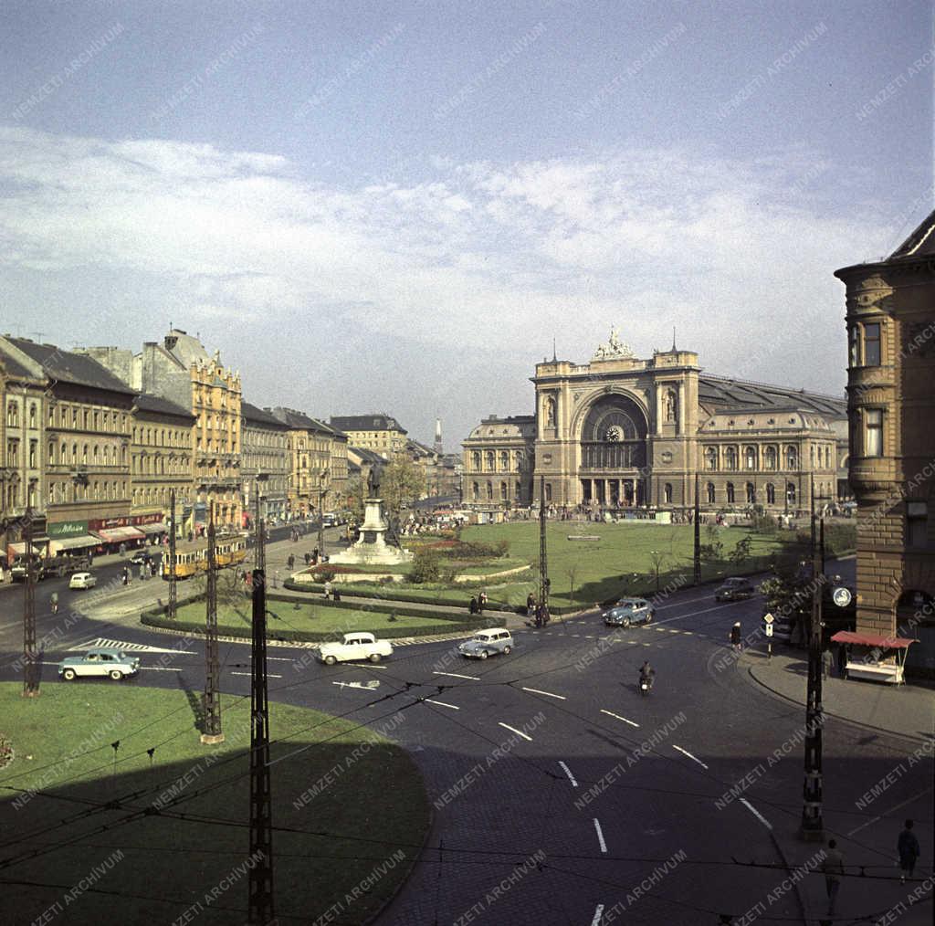 Városkép - Budapest - Baross tér
