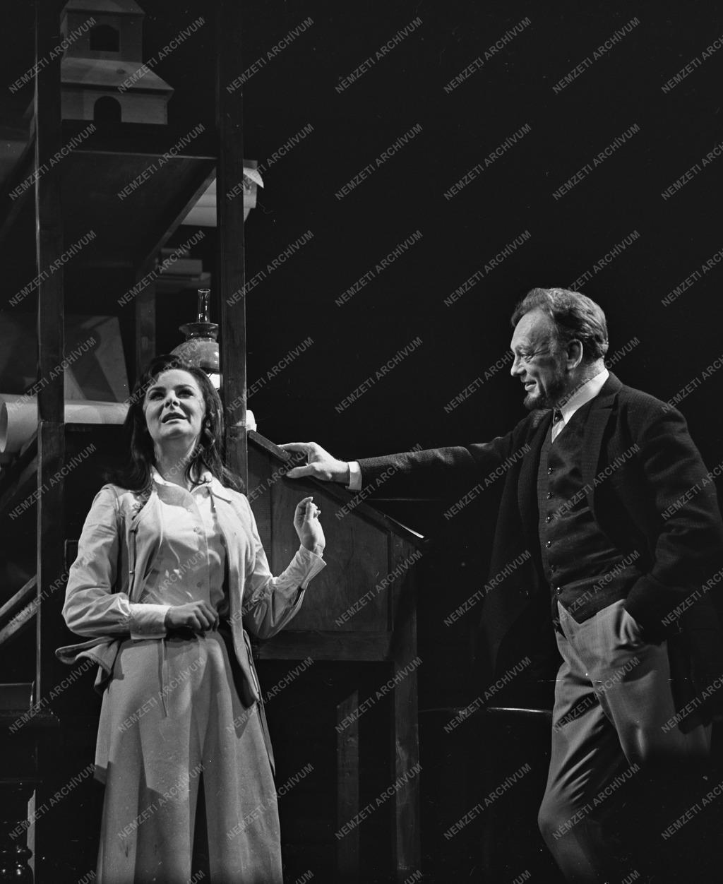 Kultúra -  Henrik Ibsen: Solness építőmester című előadásának próbája a Vígszínházban