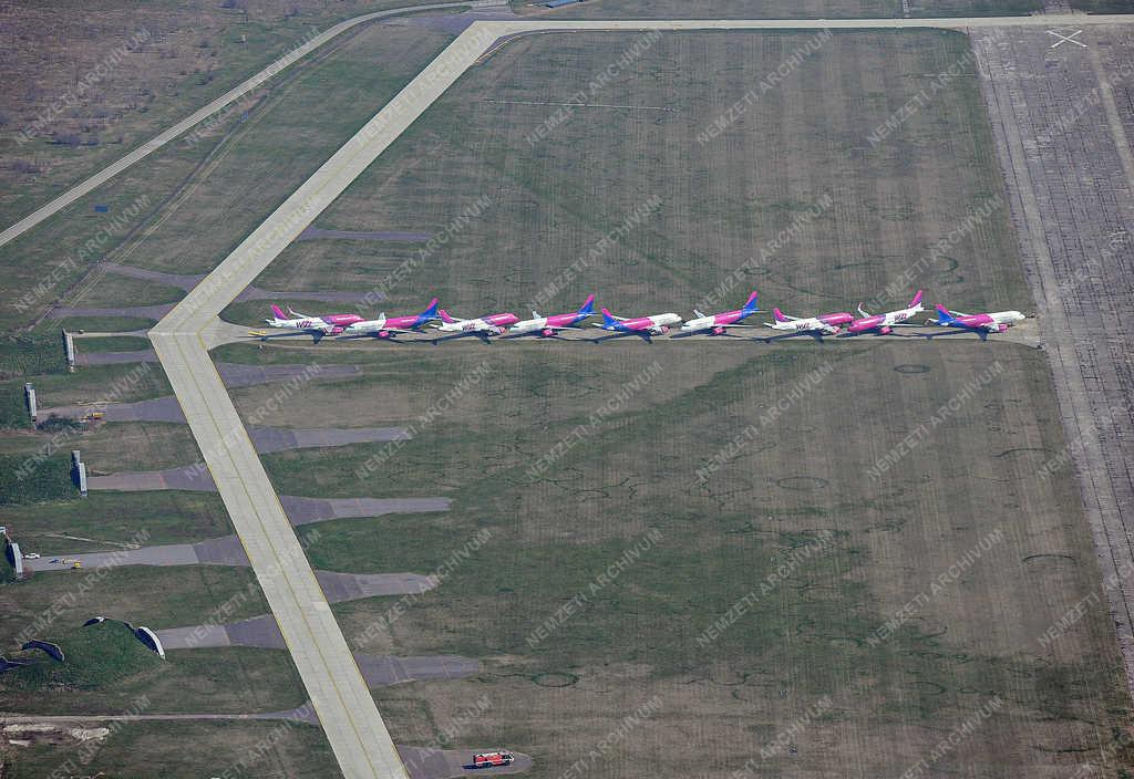 Légi közlekedés - Debrecen - Leállt a WIZZ Air légitársaság 