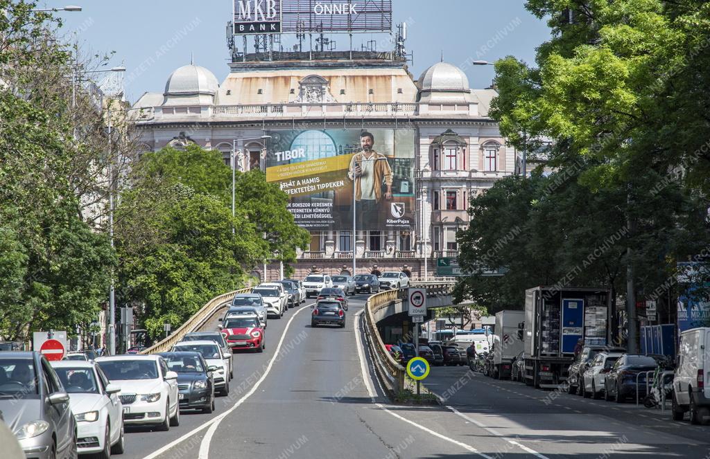 Városkép - Közlekedés - Budapest - Nyugati téri felüljáró