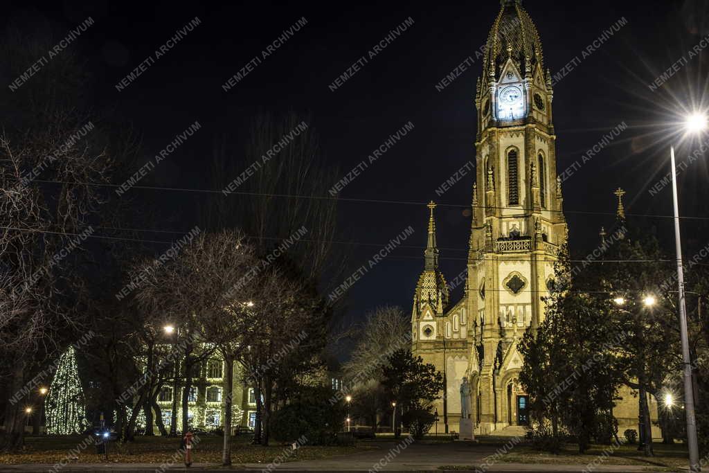 Ünnep - Karácsonyi díszkivilágítás Kőbányán