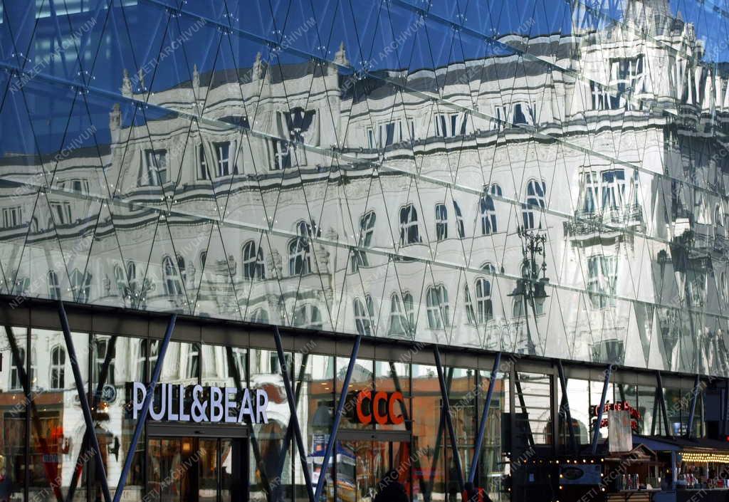 Városkép - Budapest - A Vörösmarty Üzletház