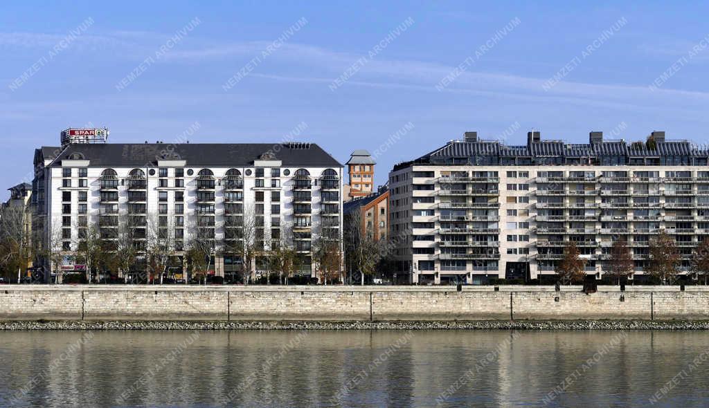 Városkép - Budapest - Modern lakóépületek Ferencvárosban